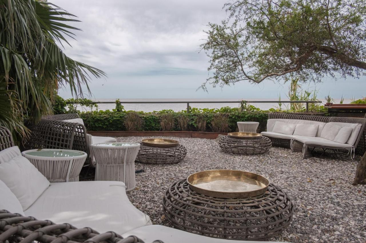 Charco Hotel Colonia del Sacramento Esterno foto